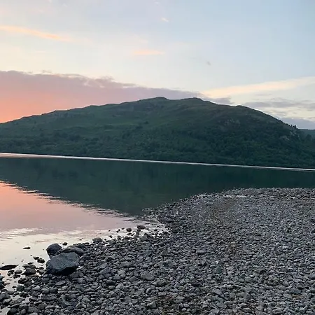Campeggio Secluded Beckside Cabins At The Edge Of Ullswater Lake Penrith