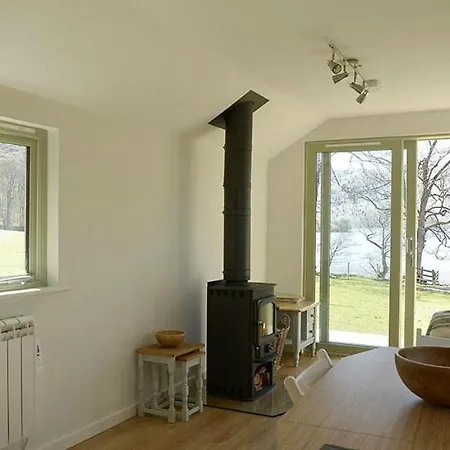 Secluded Beckside Cabins At The Edge Of Ullswater Lake Campeggio *
